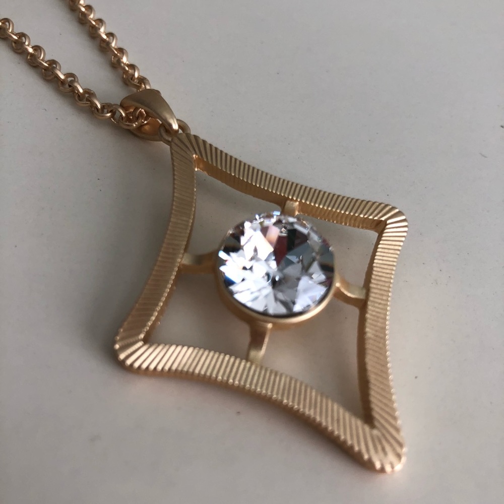 Long Swarovski Pendant from WHBM - Picture 2 of 8